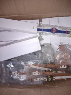 APROX 800 MIXES ITEMS