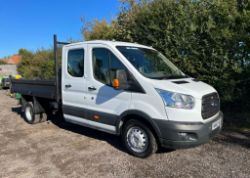 2015 FORD TRANSIT CREW CAB TIPPER - 60,989 MILES - EX COUNCIL - SWING LIFT CRANE