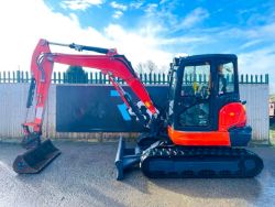 KUBOTA KX057-4 EXCAVATOR 2018 3088 HOURS RED KEY HYDRAULIC HITCH 4 BUCKETS DOUBLE HAMMER LINES