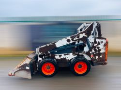 BOBCAT S530 SKIDSTEER