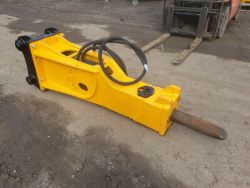 HYDRAULIC BREAKER