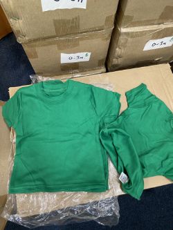 X50 GREEN BABY TSHIRTS - 0-3 MONTHS - 100% COTTON - RRP £200