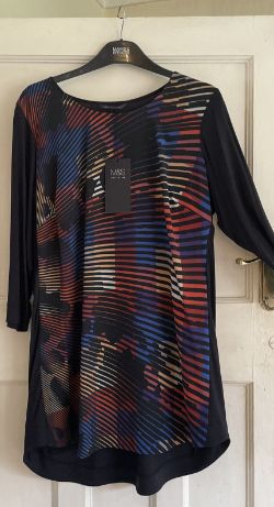 2 X M&S LADIES LONG TOP SIZE 18-46 B.N.W.T