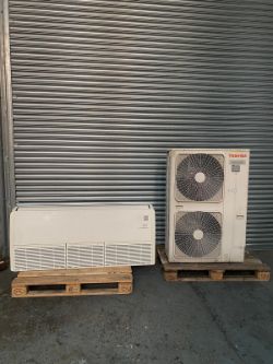 TOSHIBA AIR CON UNIT - INTERNAL & EXTERNAL UNITS