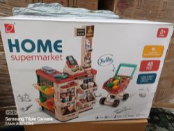 BAG 21 - 1 CHILD'S HOME MARKET