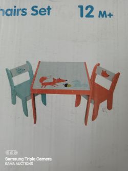 BOX 230 CONTAINING FOX TABLE AND CHAIR SET