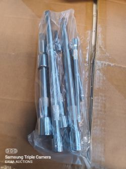 BOX 138 CONTAINING 7 PIECE BRAND NEW CHROME SOCKET BITS