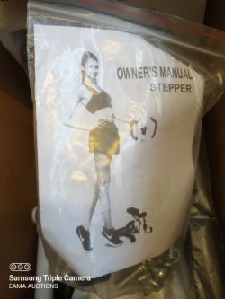 BOX 197 - 1 FITNESS STEPPER