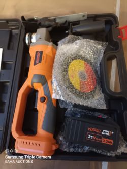 BOX 206 CONTAINING 1 LITHIUM TOOL