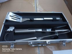 BOX 151 - COOKING UTILITIES IN CASE