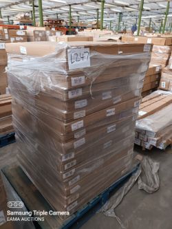 L247 PALLET CONTAINING APPROX 17 WHITE COFFEE TABLES