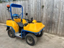 KAWASAKI KLF300 QUAD C/W VALE ENGINEERING SPRAYER - ROAD REGISTERED