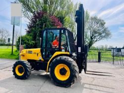 JCB 926 4WD ROUGH TERRIAN FORKLIFT * YEAR 2008 * C/W PALLET TINES & SIDE SHIFT