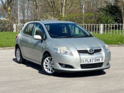 TOYOTA AURIS 2.0 D-4D TR 5DR (2007)