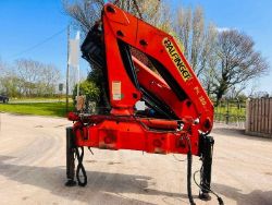BOBCAT 863 4WD SKIDSTEER C/W FULLY GLAZED CABIN & FRONT DOOR