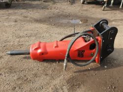 RAMMER 777 HYDRAULIC BREAKER DIGGER EXCAVATOR