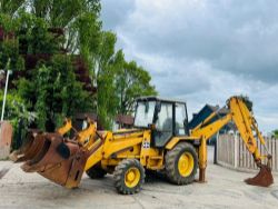 KOMATSU 266D 4WD BACKHOE DIGGER C/W EXTENDING DIG & 3 X REAR BUCKET'S