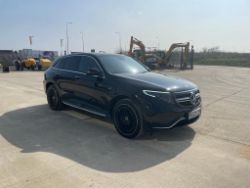 MERCEDES BENZ EQC400