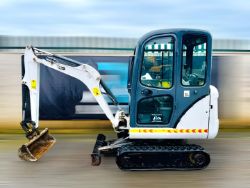 BOBCAT E16 EXCAVATOR