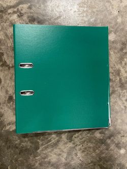 1 PALLET OF GREEN A4 LEVER ARCH FILES - 50 X 12 ON A PALLET