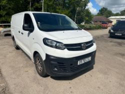 2020 70 VAUXHALL VIVARO PANEL VAN - 25K MILES - TWIN SIDE DOORS - PLY LINED