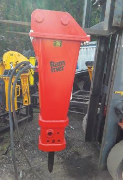 RAMMER S25 HYDRAULIC HAMMER ROCK BREAKER SUIT DIGGER EXCAVATOR