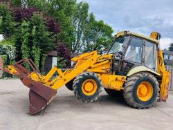 JCB 3CX 4WD PROJECT 8 BACKHOE DIGGER C/W MANUALGEAR BOX & EXTENDING DIG