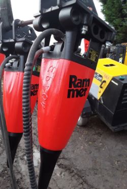 RAMMER 211HYDRAULIC ROCK BREAKER SUIT MINI DIGGER EXCAVATOR