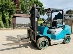 UFI MOTOR FD40 DIESEL FORKLIFT *3595 HOURS* C/W ISUZU ENGINE