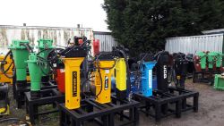 HYDRAULIC ROCK BREAKERS FOR EXCAVATORS DIGGERS