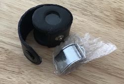 10 X JEWELLERS MAGNIFYING GLASSES IN A LEATHER CASE