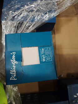 PALLET OF TILES APPROX 3096