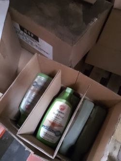 PALLET OF HOOVER FLOOR DETERGENT APPROX 240 UNITS