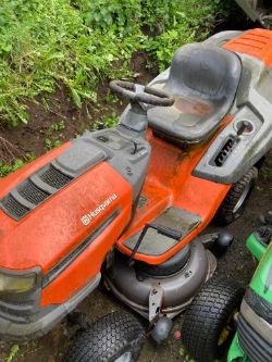 HUSQVARNA RIDE ON MOWER