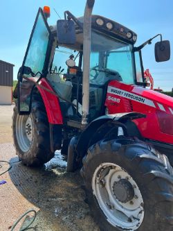 MASSEY FERGUSON 5455 DYNA 4 TRACTOR - 2012 - 10800 HOURS CLOCK READING
