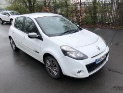 NEW PICTURES ADDED! 2012 RENAULT CLIO 1.2 DYNAMIQUE TOM TOM 5 DOOR HATCHBACK - 135,975 MILES.