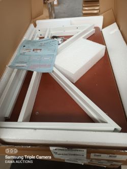 BOX 112- 1 COMPUTER DESK