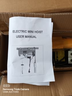 BOX 8 CONTAINING 1 ELECTRIC MINI HOIST