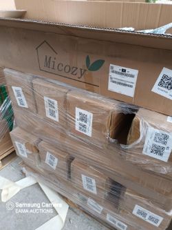 L40 - 1 PALLET CONTAINING APPROX 20 CHRISTMAS TREAS GREEN AND WHITE