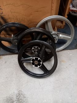 JOB LOT OF NEW GENUINE OE DERBI SCOOTER PARTS