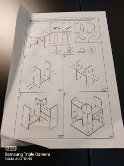 L267 - 1 PALLET CONTAINING APPROX 10 BLACK CORNER COMPUTER DESKS