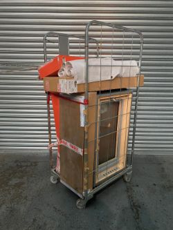 MIXED LOT OF ROOF WINDOWS AND FLASHING KITS, BANNERS & DOOR LOCKS