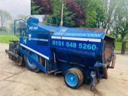 BARBER GREEN BG200 TARMAC PAVER C/W DUAL CONTROL DRIVE