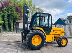 JCB 926 4WD ROUGH TERRIAN FORKLIFT C/W PALLET TINES
