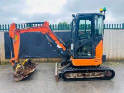 HITACHI ZX26U-5A EXCAVATOR