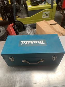 MAKITA METAL BOX