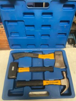 BLUE 3 PEICE TOOL SET INC AXE & HAMMERS