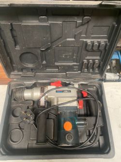 ALPHA TOOLS 240V HAMMER DRILL IN BOX