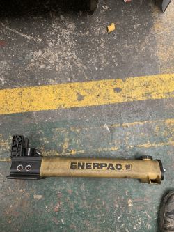 ENERPAC JACK BODY
