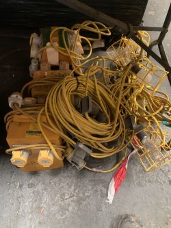 QUANTITY OF TRANSFORMERS & FESTOON LIGHTS 110V